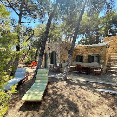 Petrino 2 - Traditional Lerian House Lakkion Exterior photo